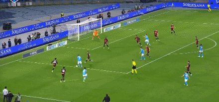 1775518000576045425.gif 那不勒斯.gif